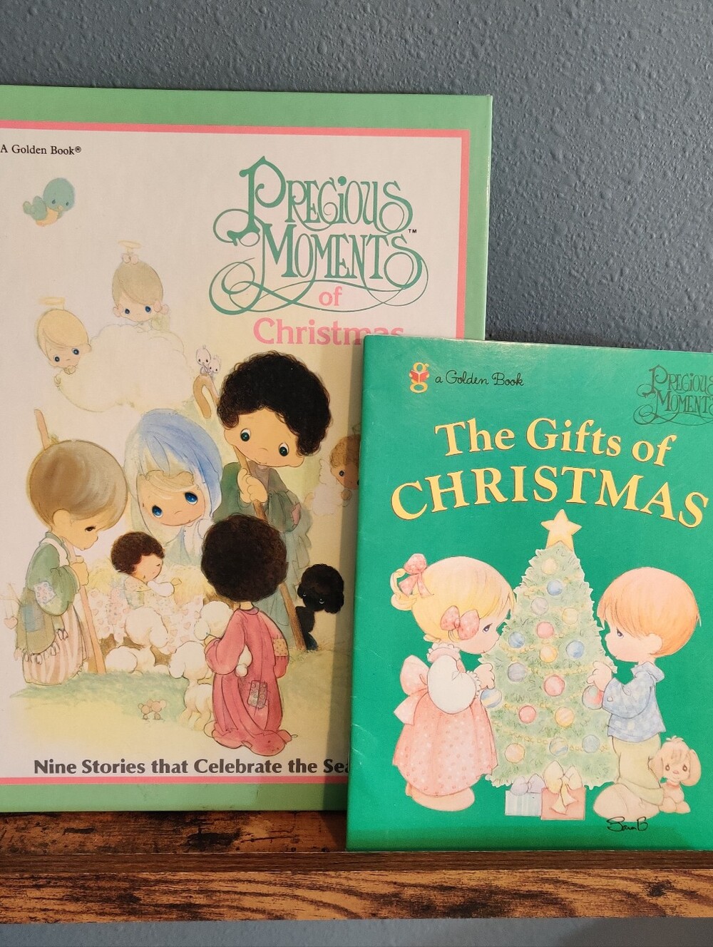 Precious Moments Christmas Books Set Nine Stories that Celebrate the Season Gift